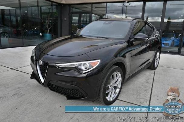 ALFA ROMEO STELVIO 2018 ZASFAKNN3J7C21292 image